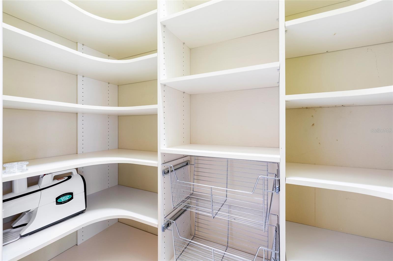 BAYWAY ISLES - Residential