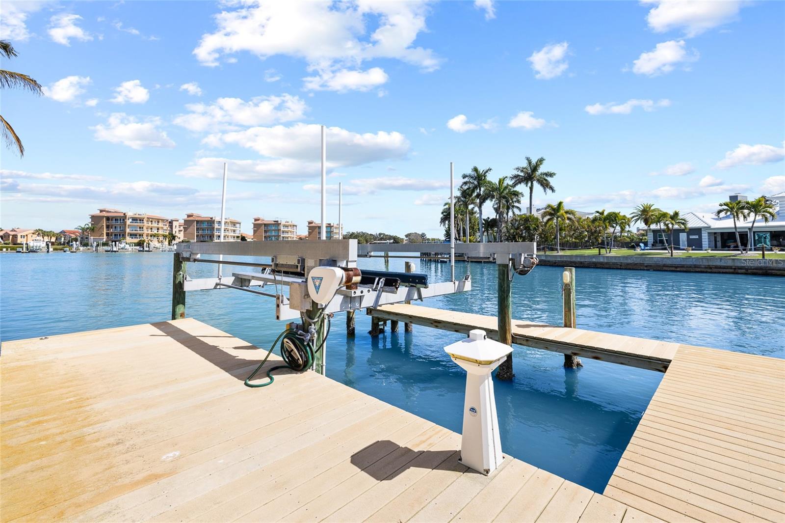 BAYWAY ISLES - Residential