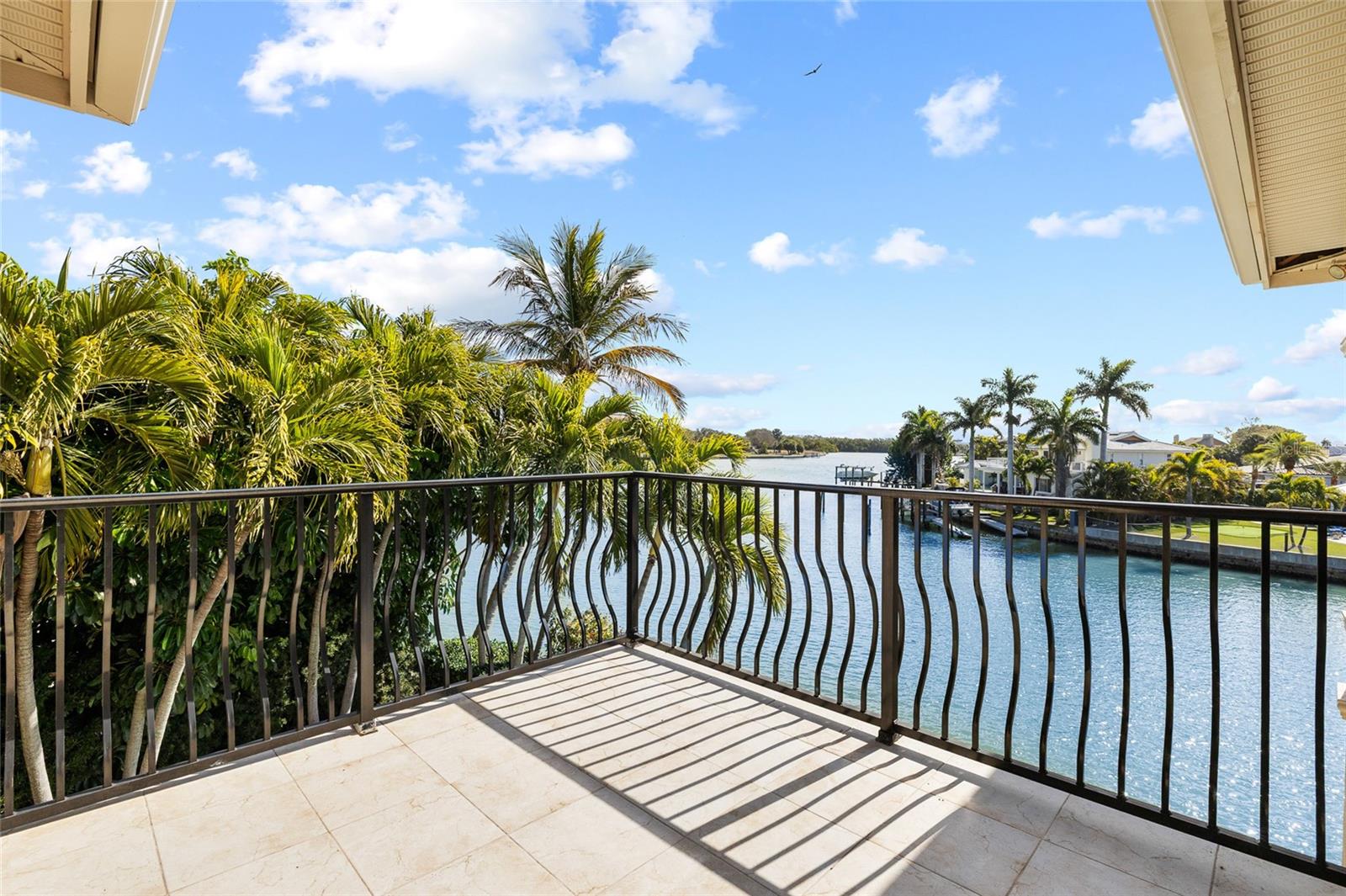 BAYWAY ISLES - Residential