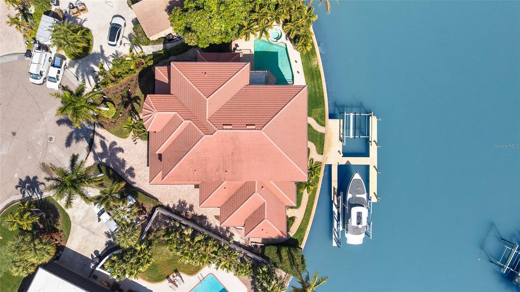 Photo of 4914 59th Avenue S, St Petersburg, FL 33715 (MLS # TB8476570)