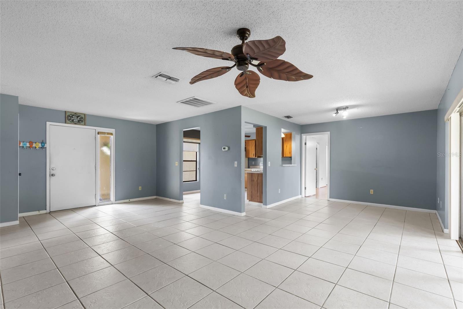 LIVINGSTON UNIT III B - Residential