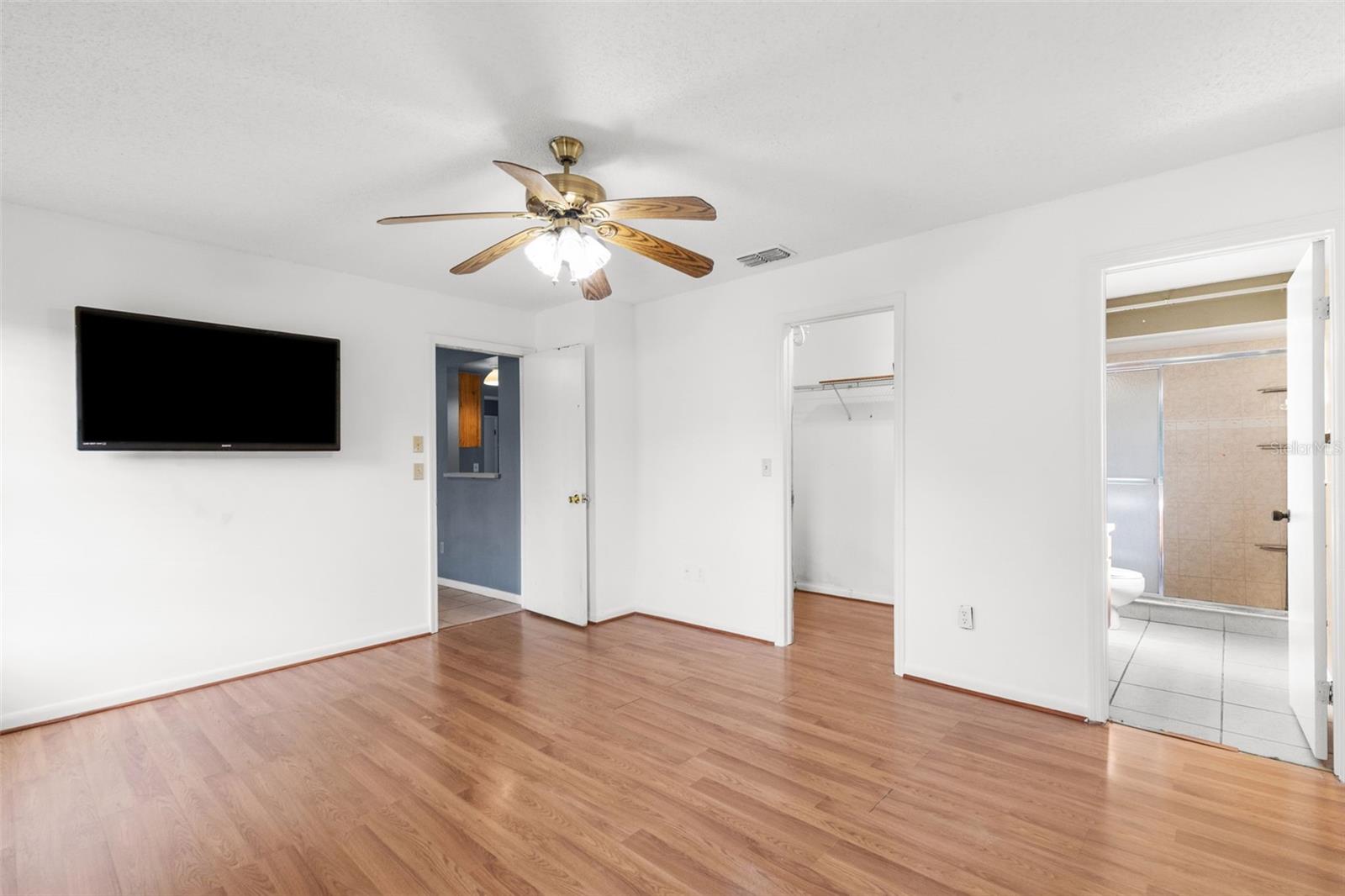 LIVINGSTON UNIT III B - Residential