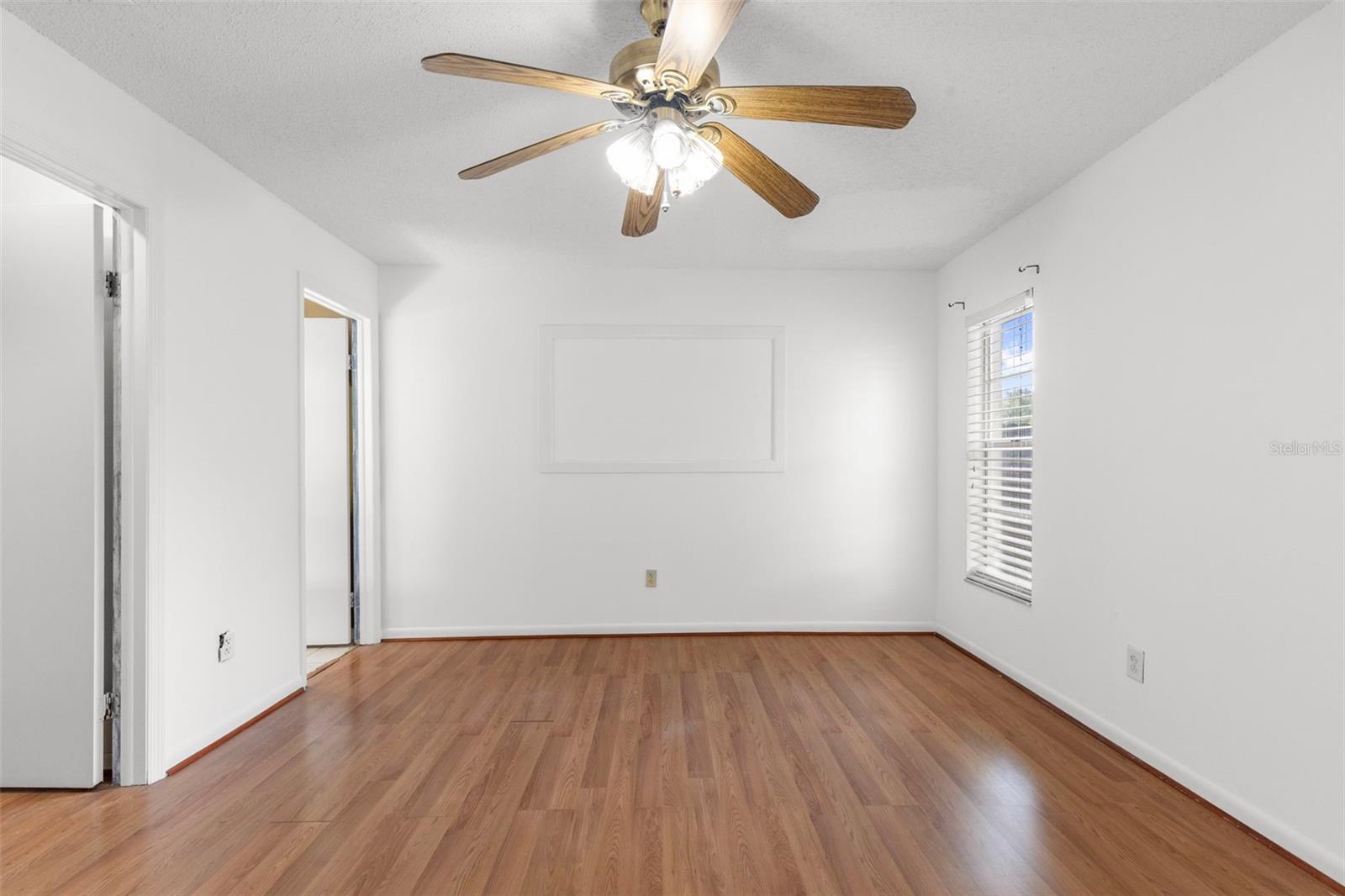 LIVINGSTON UNIT III B - Residential