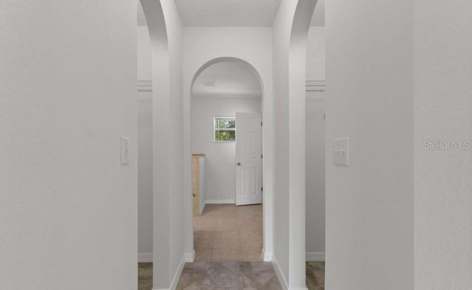 ROYAL HIGHLANDS - Residential