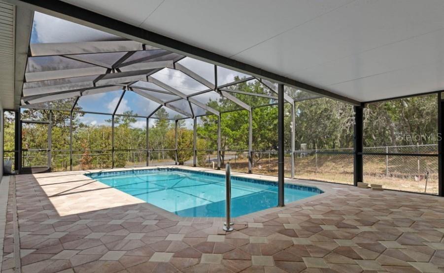 ROYAL HIGHLANDS - Residential