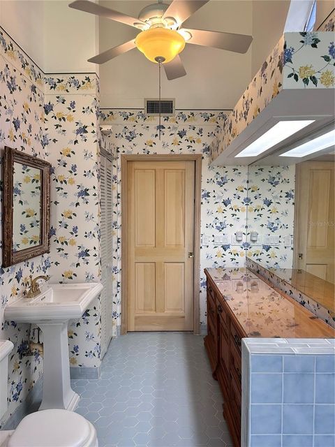 Tiny photo for 4305 SW 20th Avenue, Ocala, FL 34471 (MLS # OM702426)