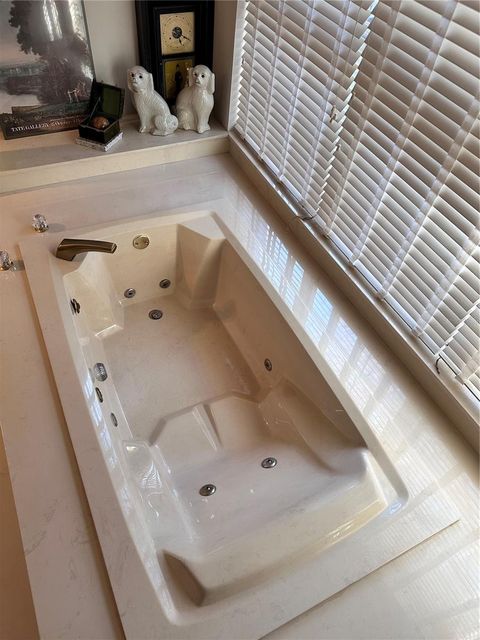 Tiny photo for 4305 SW 20th Avenue, Ocala, FL 34471 (MLS # OM702426)