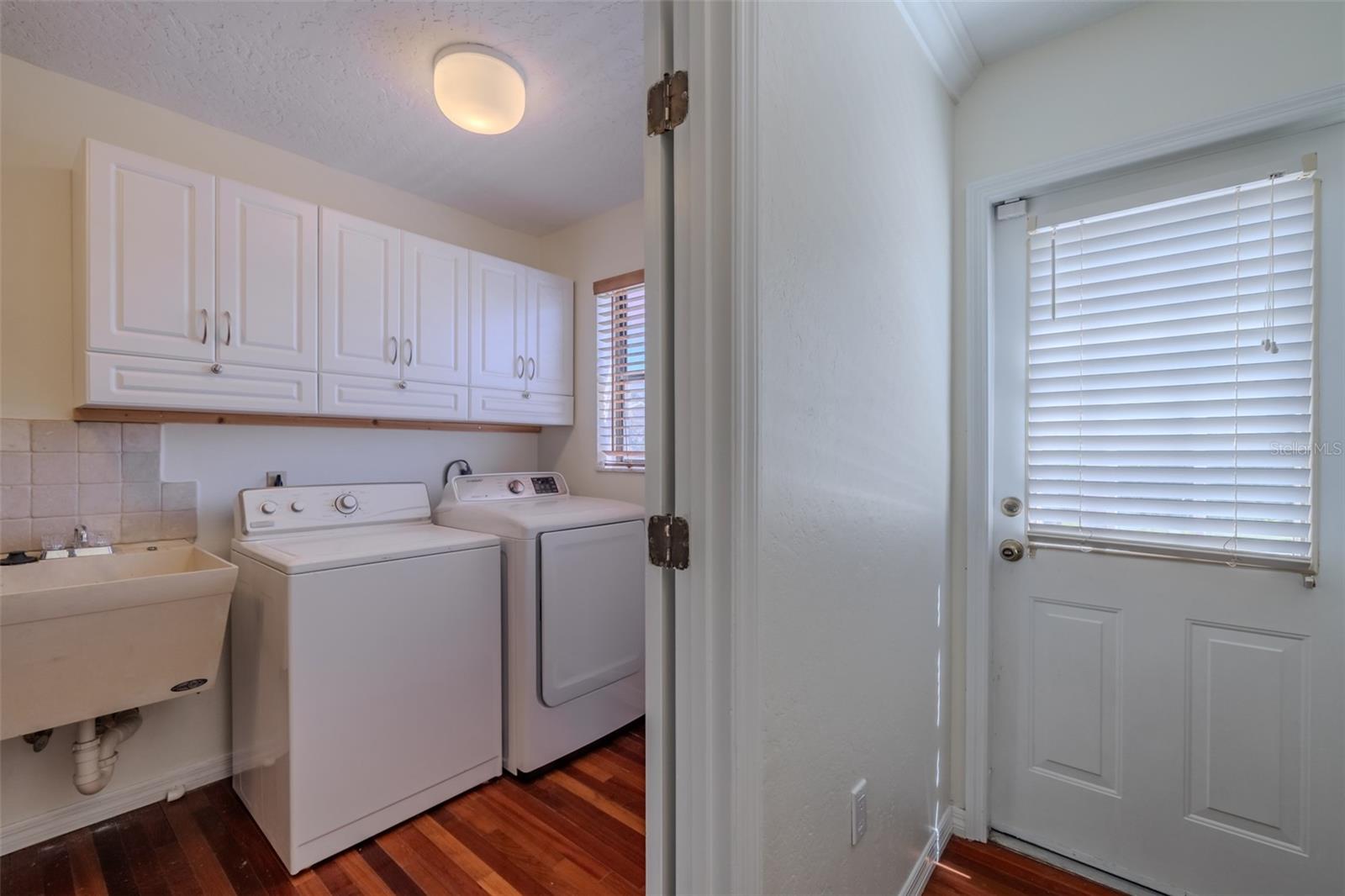 BAYVIEW GROVE - Residential