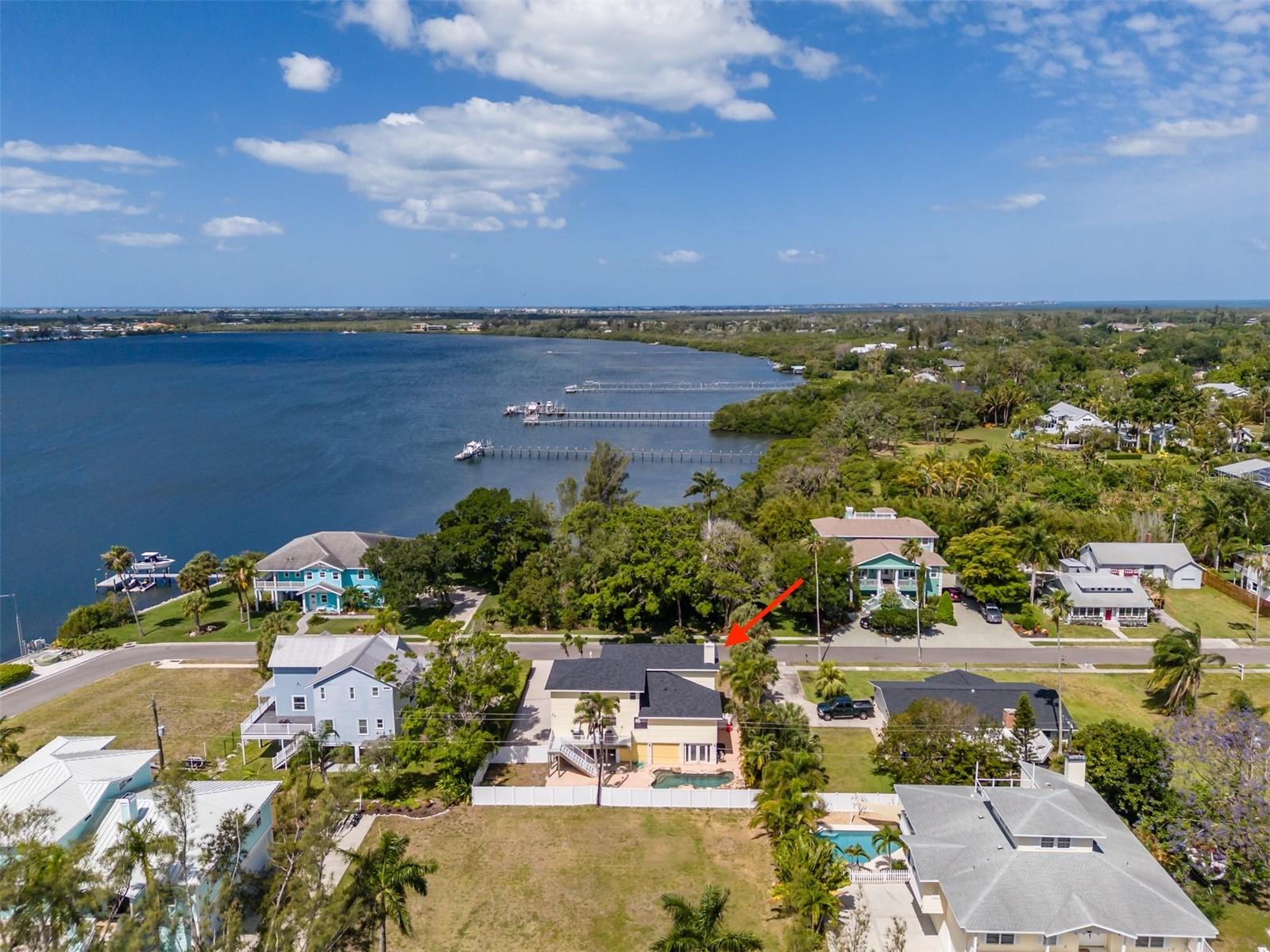 BAYVIEW GROVE - Residential