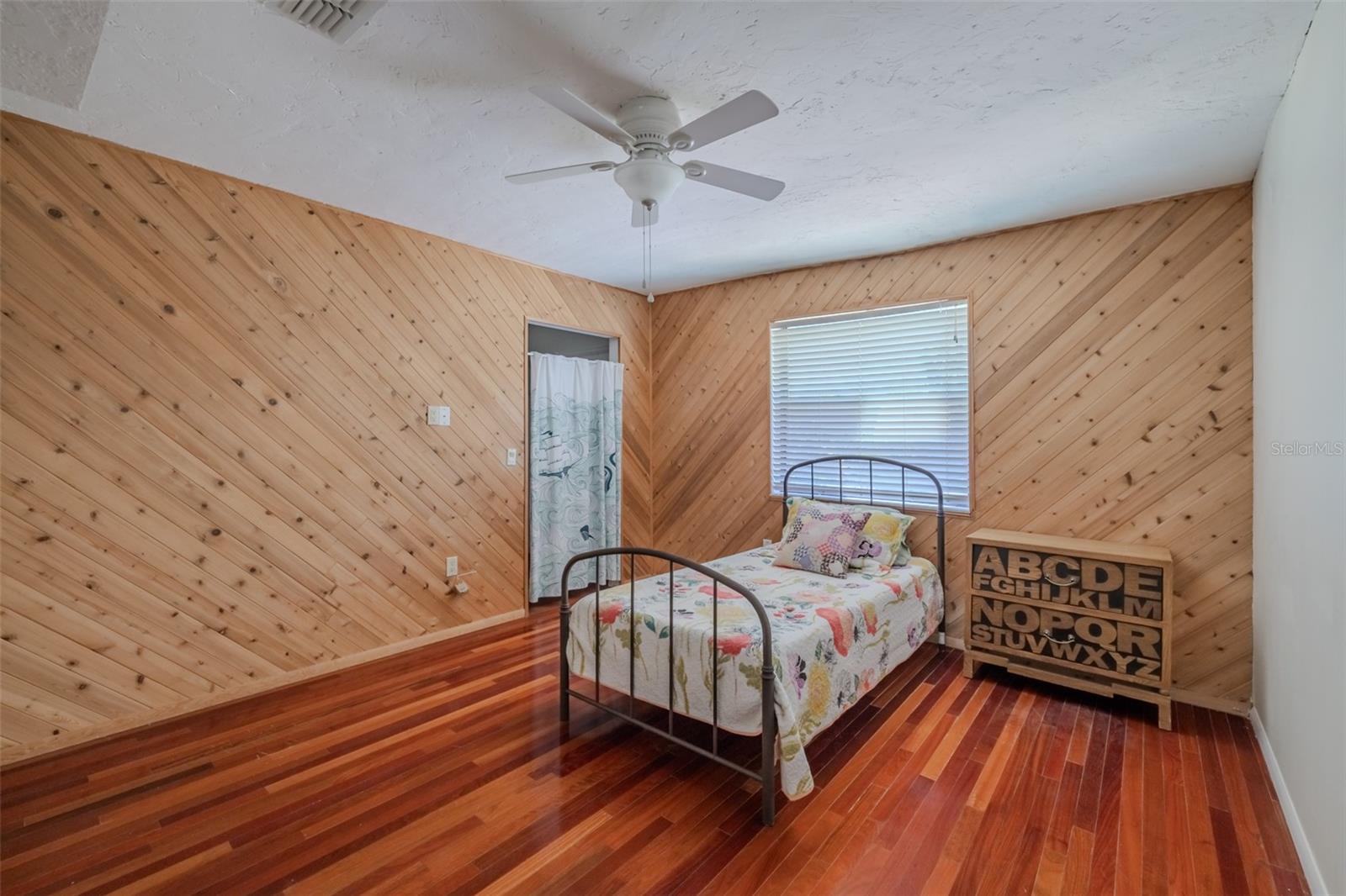 BAYVIEW GROVE - Residential