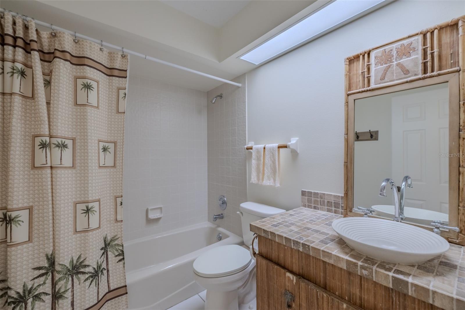 BAYVIEW GROVE - Residential