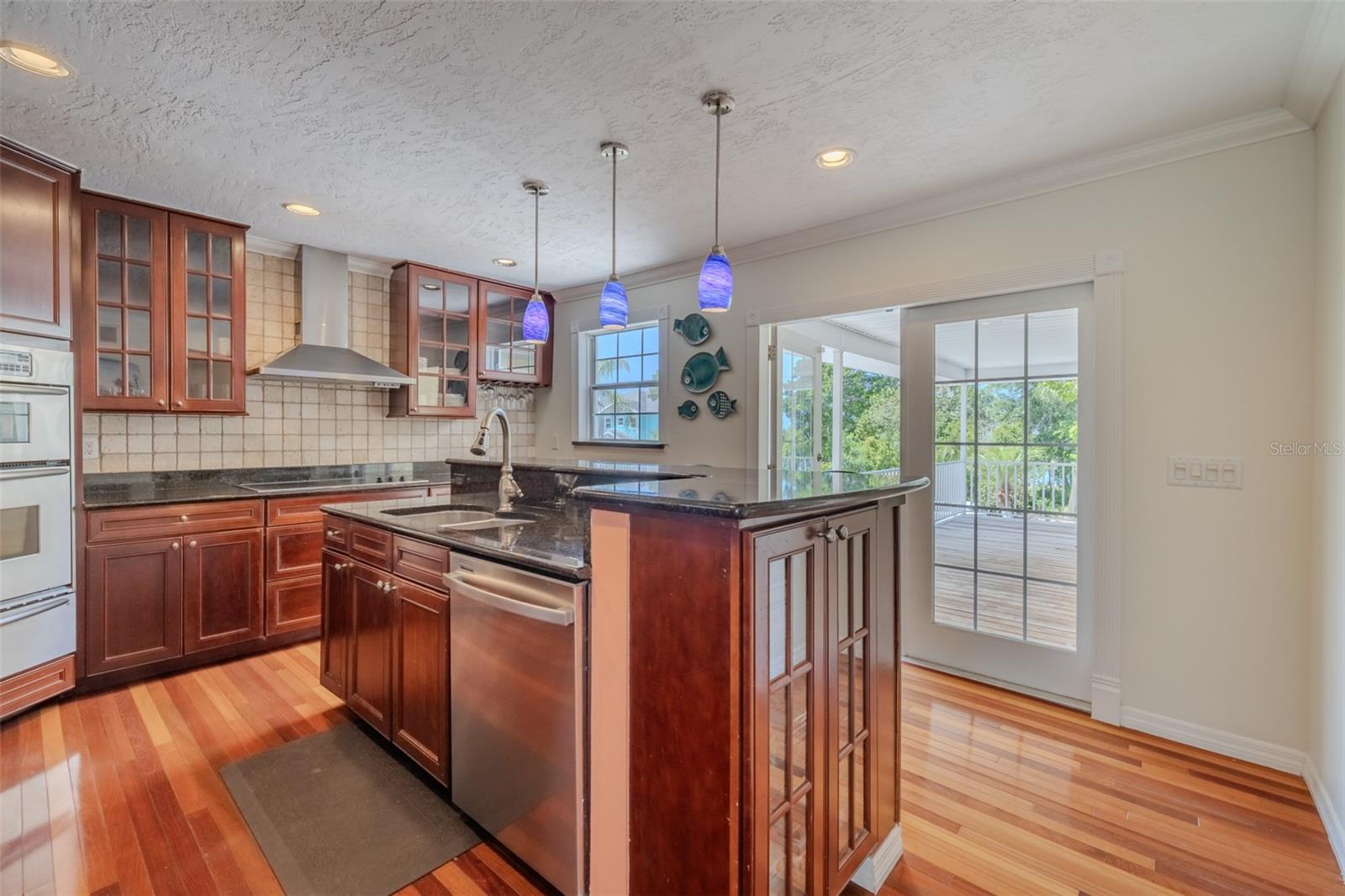 BAYVIEW GROVE - Residential