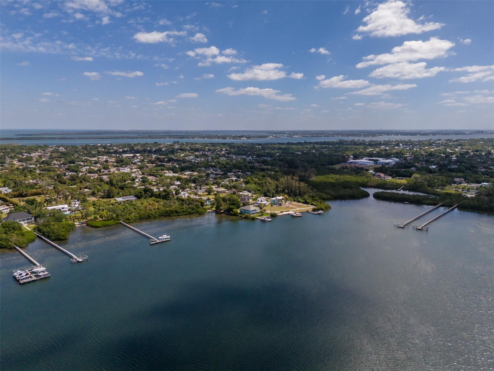 BAYVIEW GROVE - Residential