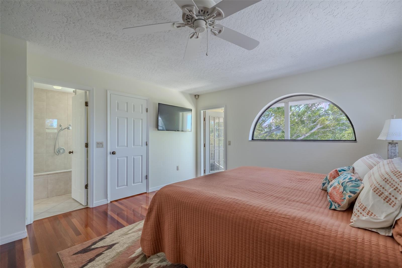 BAYVIEW GROVE - Residential