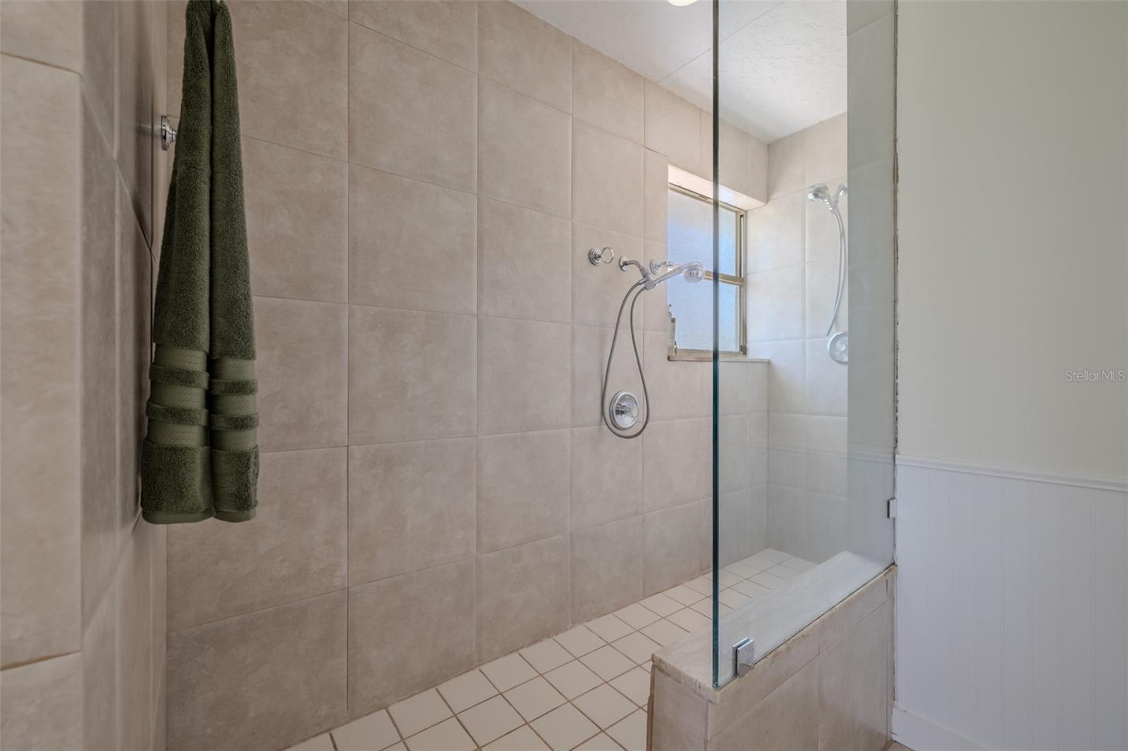 BAYVIEW GROVE - Residential