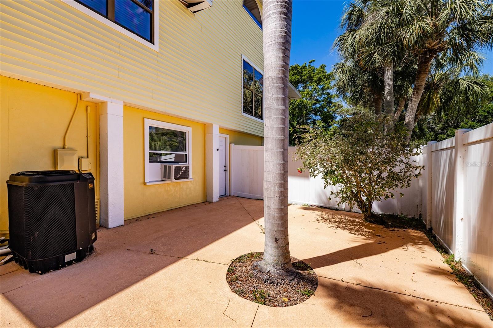 BAYVIEW GROVE - Residential