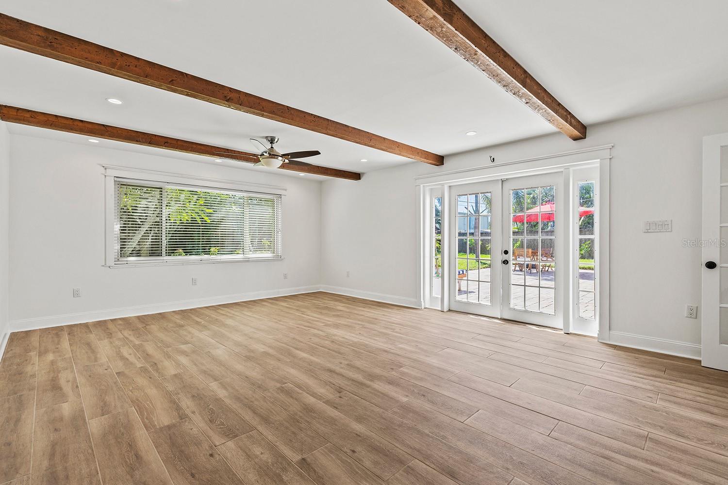 PHILLIPPI GARDENS 16 - Residential