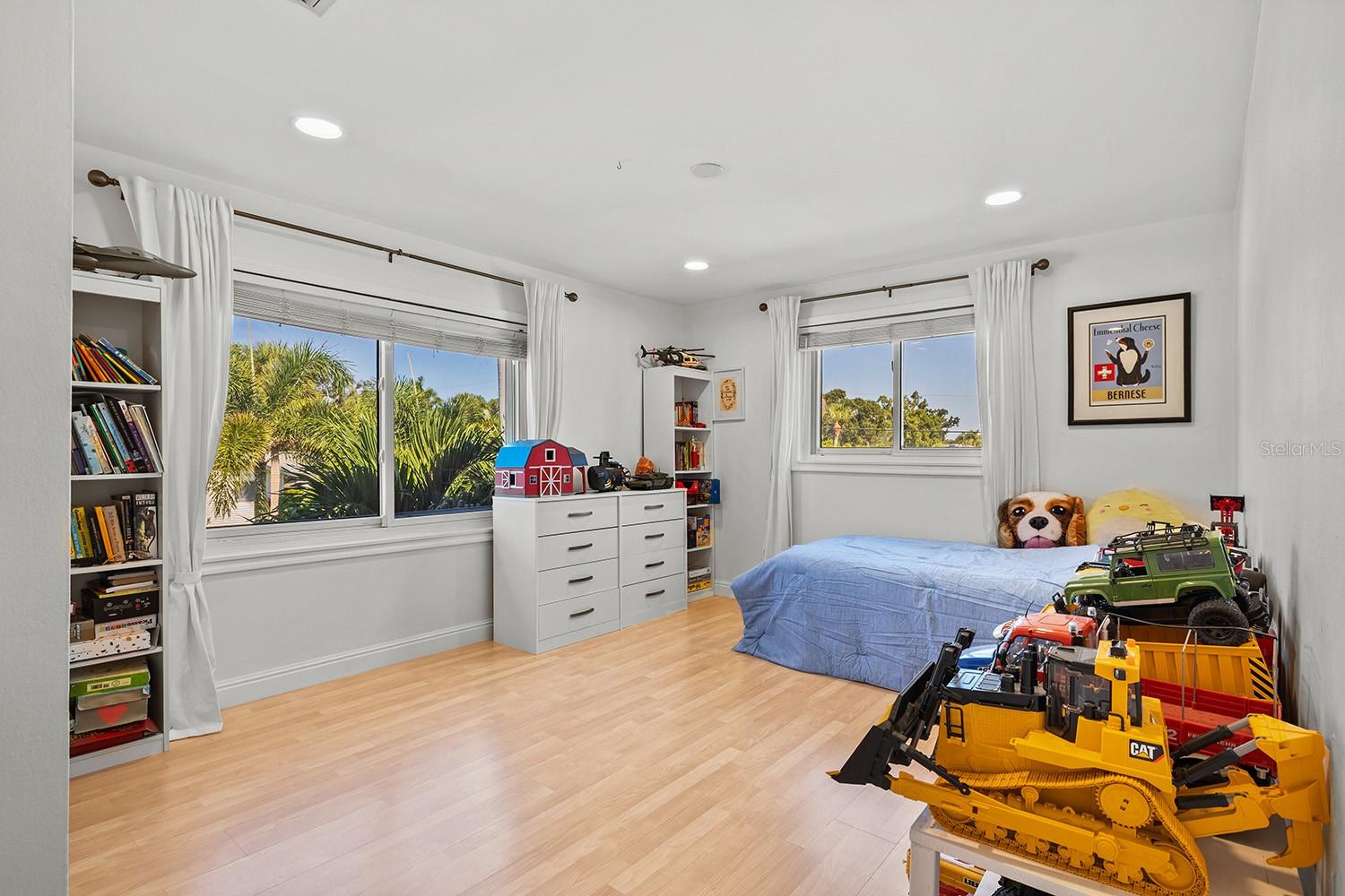 PHILLIPPI GARDENS 16 - Residential