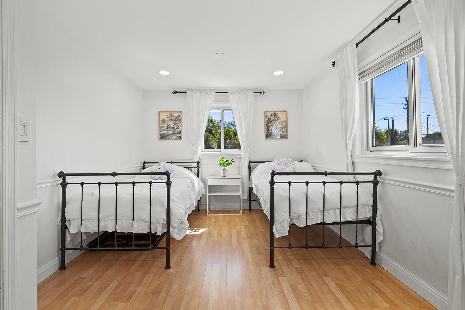 PHILLIPPI GARDENS 16 - Residential