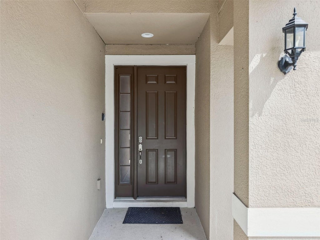 Photo of 2566 Rosemont Circle, Davenport, FL 33837 (MLS # S5158491)