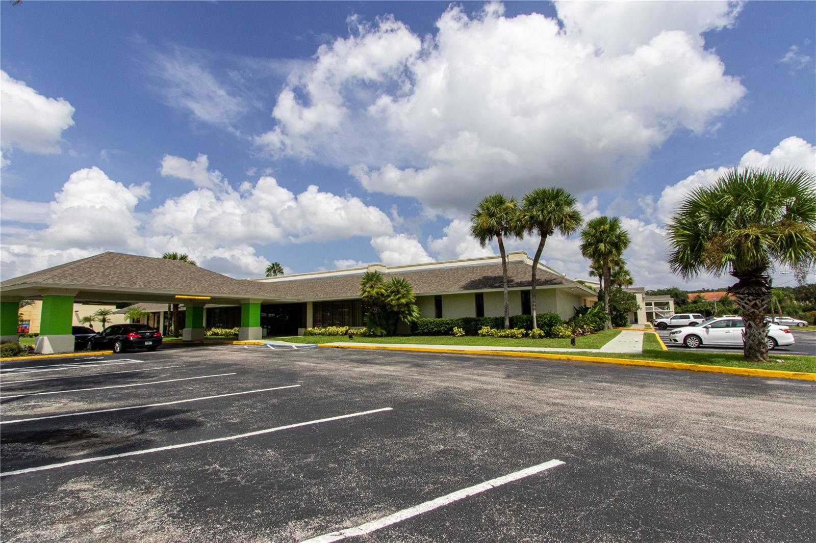 Excellent Investment Opportunity to own a Condo-Hotel in the Heart of Kissimmee, FL. Located only under 4 Miles from the Main Entrance of Walt Disney World. It sits on the Main Avenue of Kissimmee, US-Highway 192. Only within a short drive to Celebration and many other Touristic Attractions like Universal Studio, Old Town, Sea World, Medieval Times, ESPN Wide World of Sports, Fun Spot America, International Drive, Orlando Premium Outlets and many more. Within close proximity, you will find various choices for Restaurants, Shops, Grocery Stores, Pharmacies, Supermarkets and many more. HOA Fee covers for all Utilities (Cable, Electricity, Water, and Internet). All Exterior Maintenance, Pool, and Private Security is also included. This Condo-Hotel is AIRBNB FRIENDLY. You have the option of using Hotel Management or you can also use it as a Short-Term Rental Unit through other Platforms such as Airbnb or the one you Prefer. Hotel Amenities are available to use for the Future Owner or any Guest that rent the Space. Unit will be SOLD FULLY FURNISHED!!! FINANCIAL STATEMENTS ARE AVAILABLE UPON REQUEST