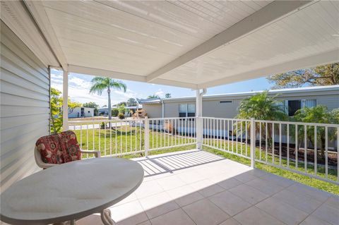 A home in PUNTA GORDA