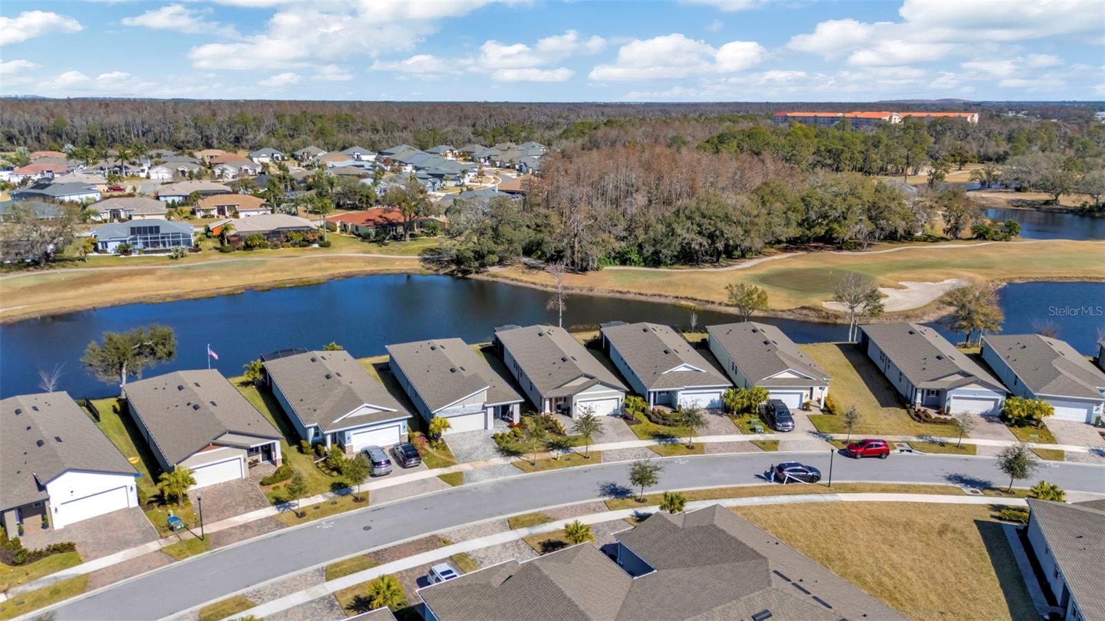 LA PALOMA PRESERVE - Residential