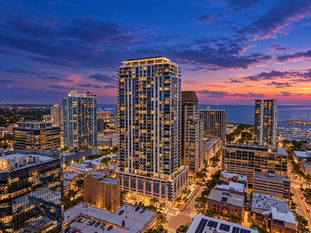 Photo of 275 1st Avenue S #2603, St Petersburg, FL 33701 (MLS # TB8552830)