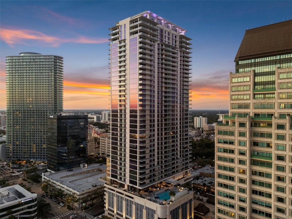 Photo of 275 1st Avenue S #2603, St Petersburg, FL 33701 (MLS # TB8552830)