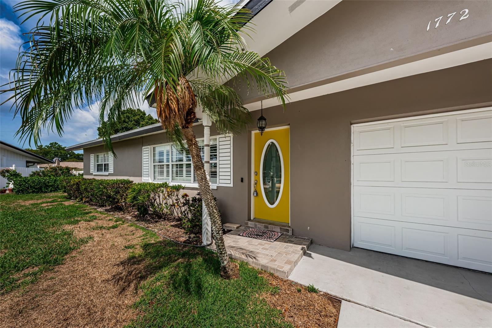 1772 AVON LANE