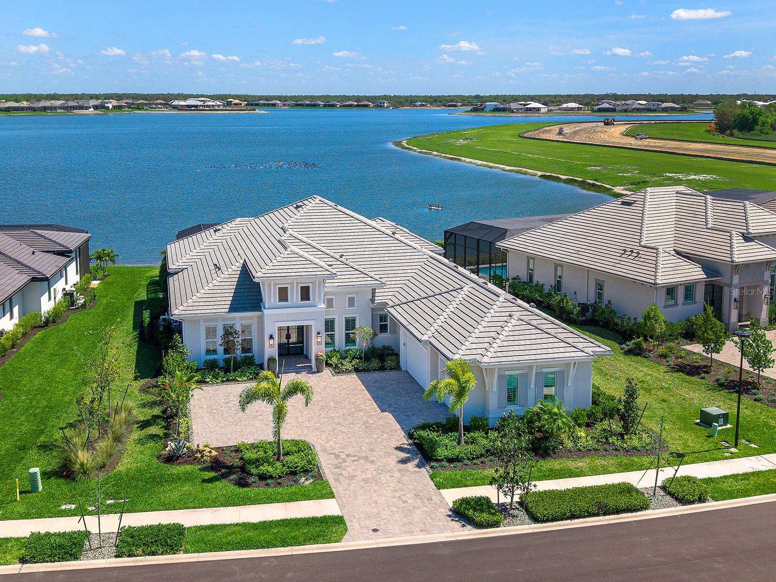 WILD BLUE/WATERSIDE PH 1 - Residential