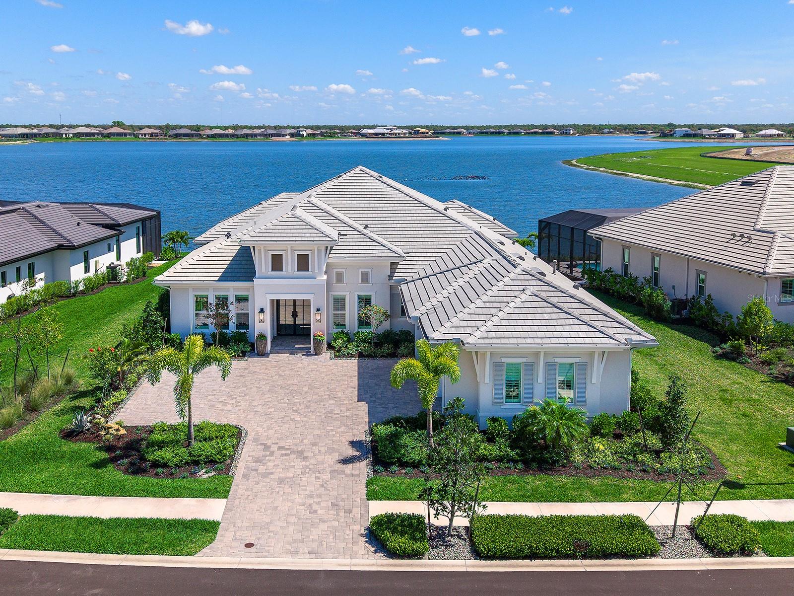 WILD BLUE/WATERSIDE PH 1 - Residential