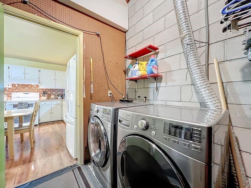 QUAIL HOLLOW AT RIO PINAR - Residential