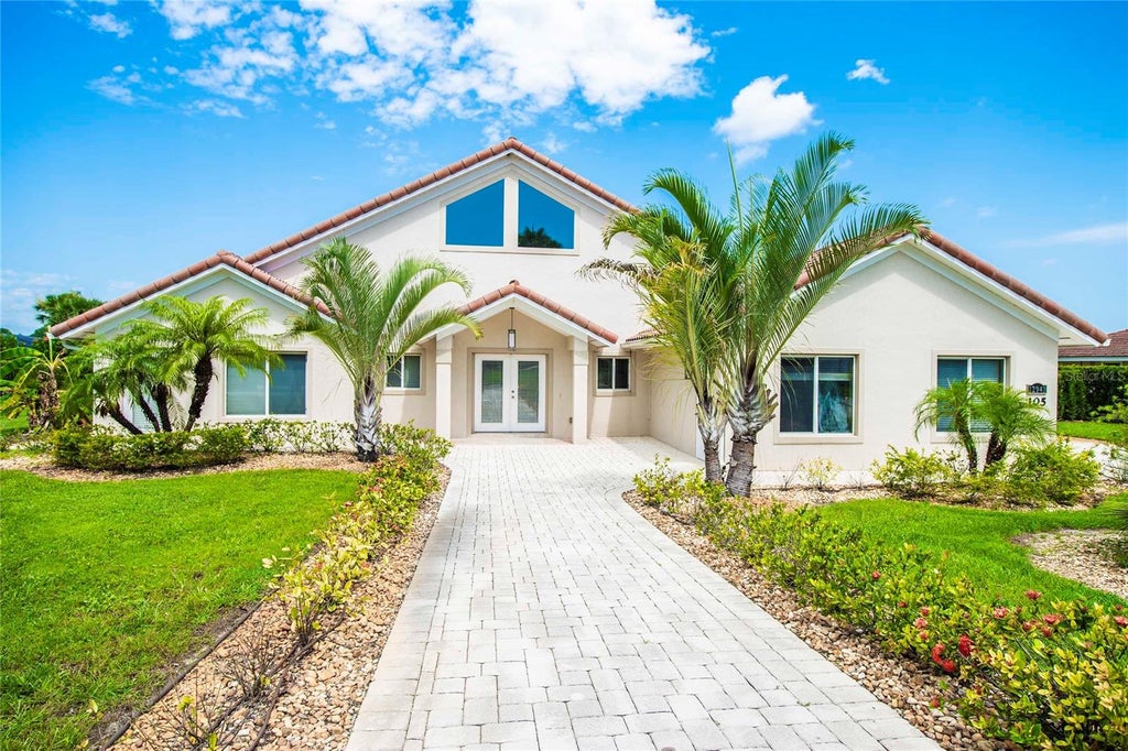 Photo of 12941 Bellerive Drive, Clermont, FL 34711 (MLS # TB8557147)