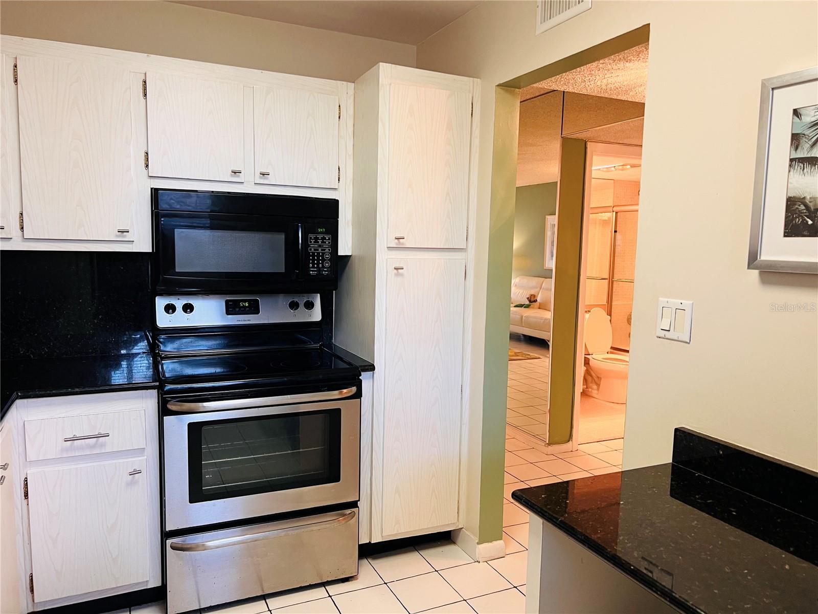 FOUNTAINS PALM BEACH CONDO 02 - Residential Lease