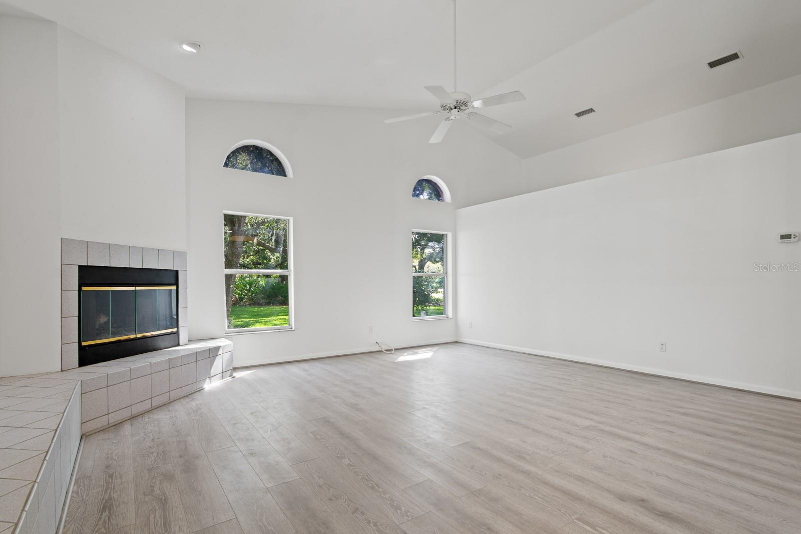HOMESTEAD OAKS SUB - Residential