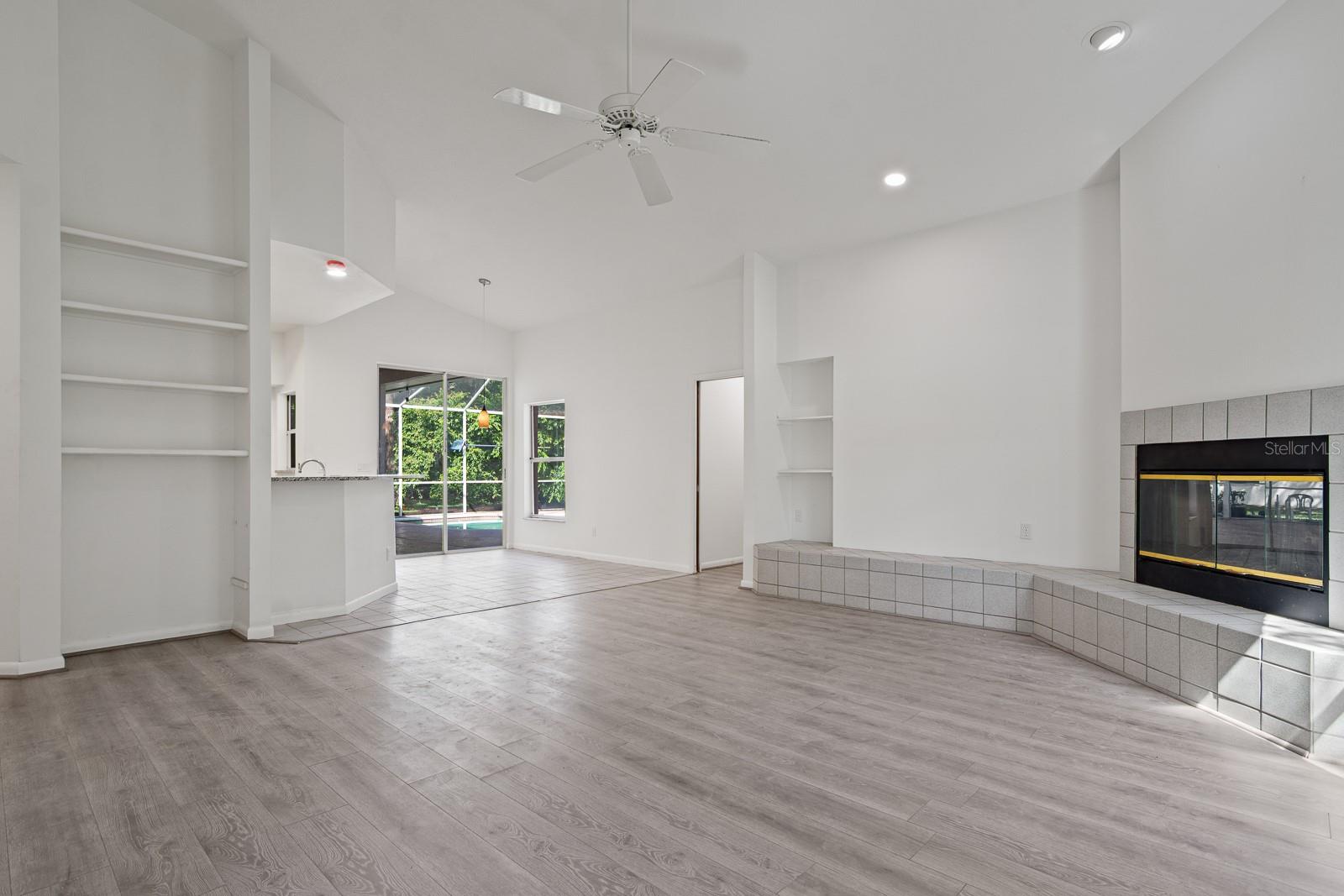 HOMESTEAD OAKS SUB - Residential