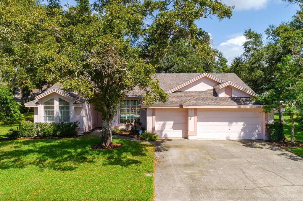 Photo of 3064 Homestead Oaks Drive, Clearwater, FL 33759 (MLS # TB8434768)