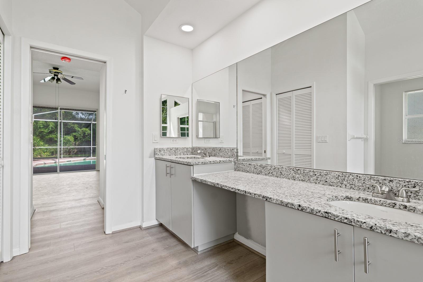 HOMESTEAD OAKS SUB - Residential