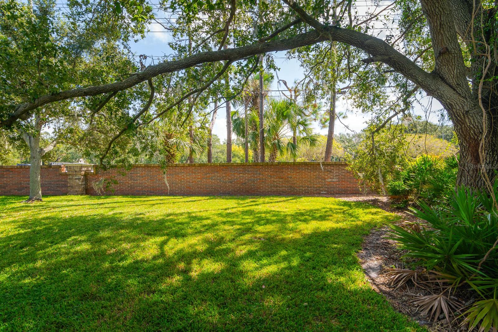 HOMESTEAD OAKS SUB - Residential
