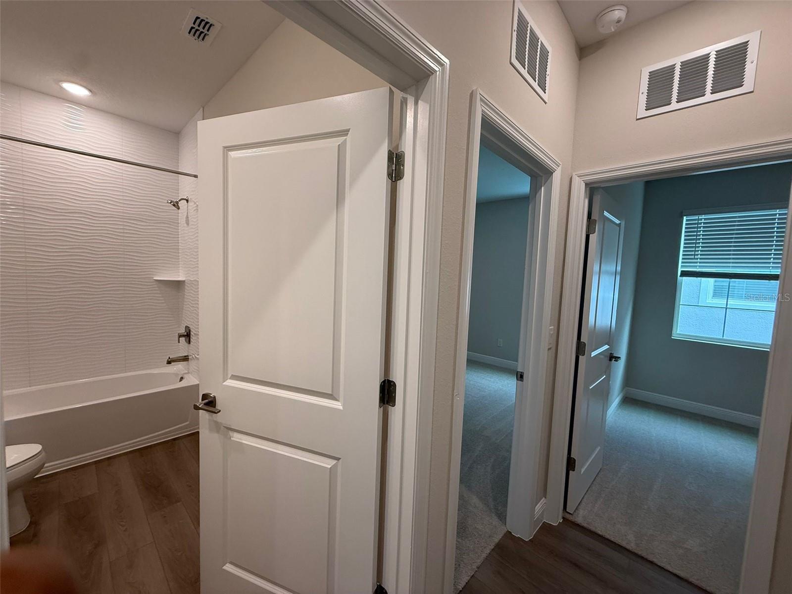 MIRADA - Residential Lease