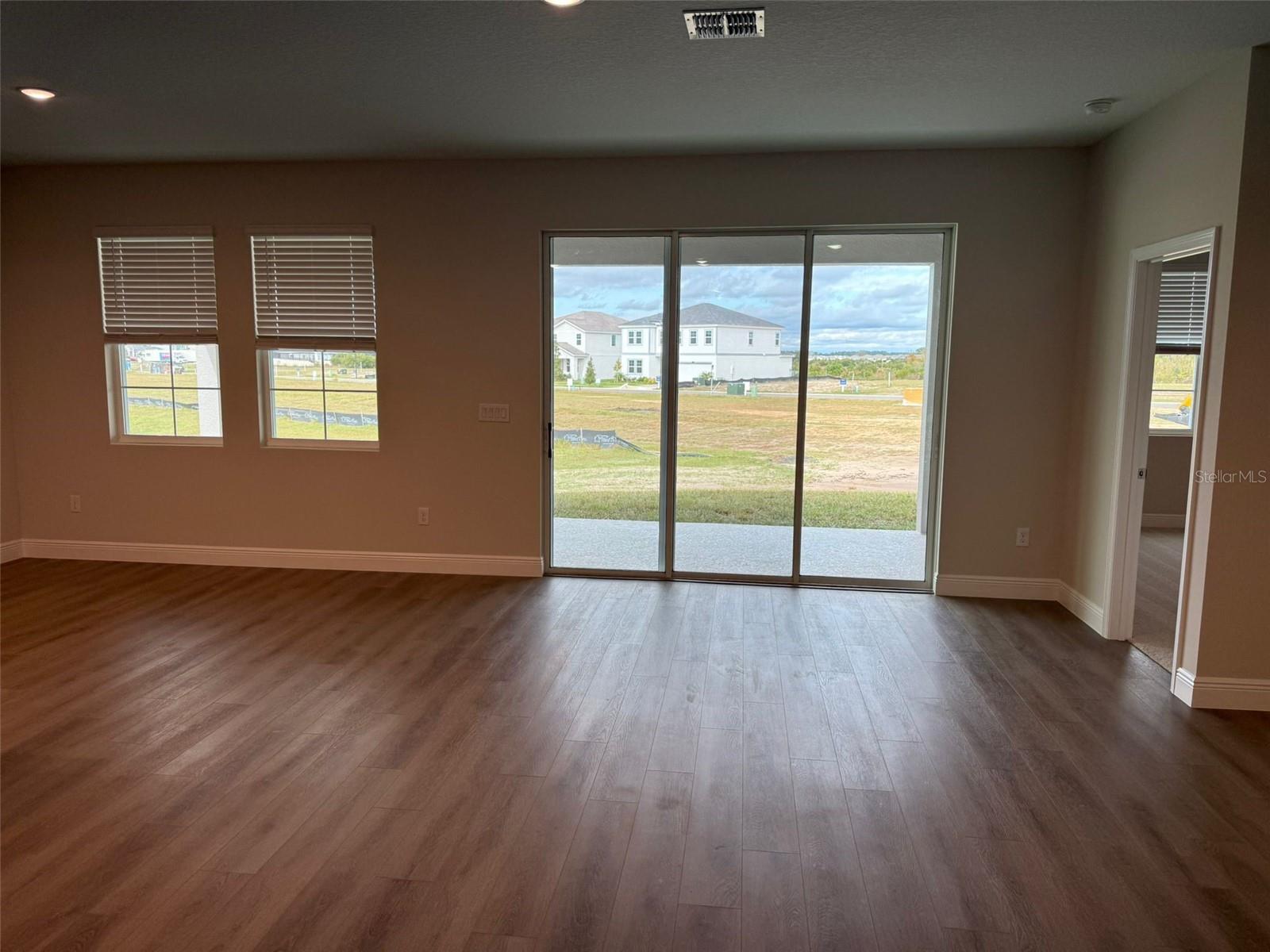 MIRADA - Residential Lease