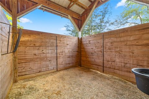 Tiny photo for 11590 SE 52nd Street, Morriston, FL 32668 (MLS # OM701102)