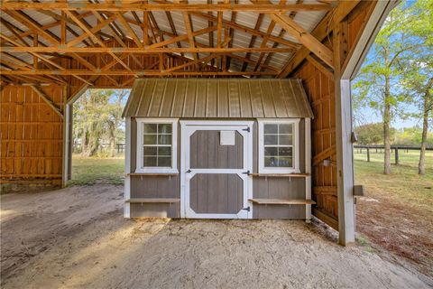 Tiny photo for 11590 SE 52nd Street, Morriston, FL 32668 (MLS # OM701102)