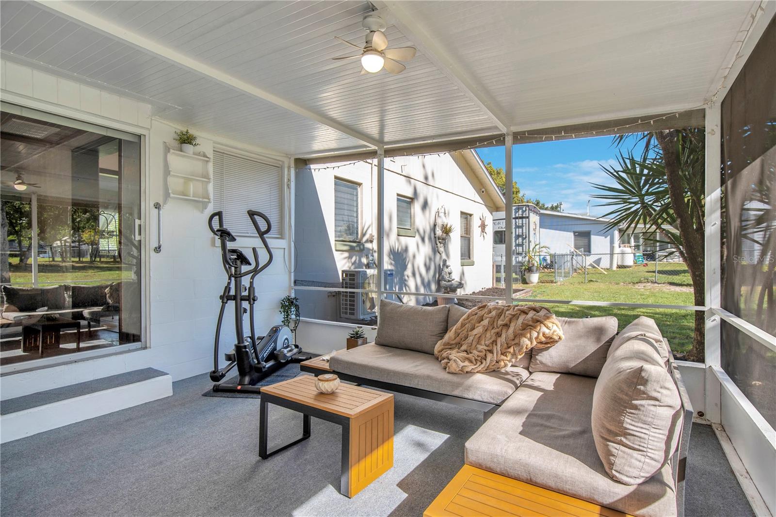 LAKE MARIE ESTATES 03 - Residential