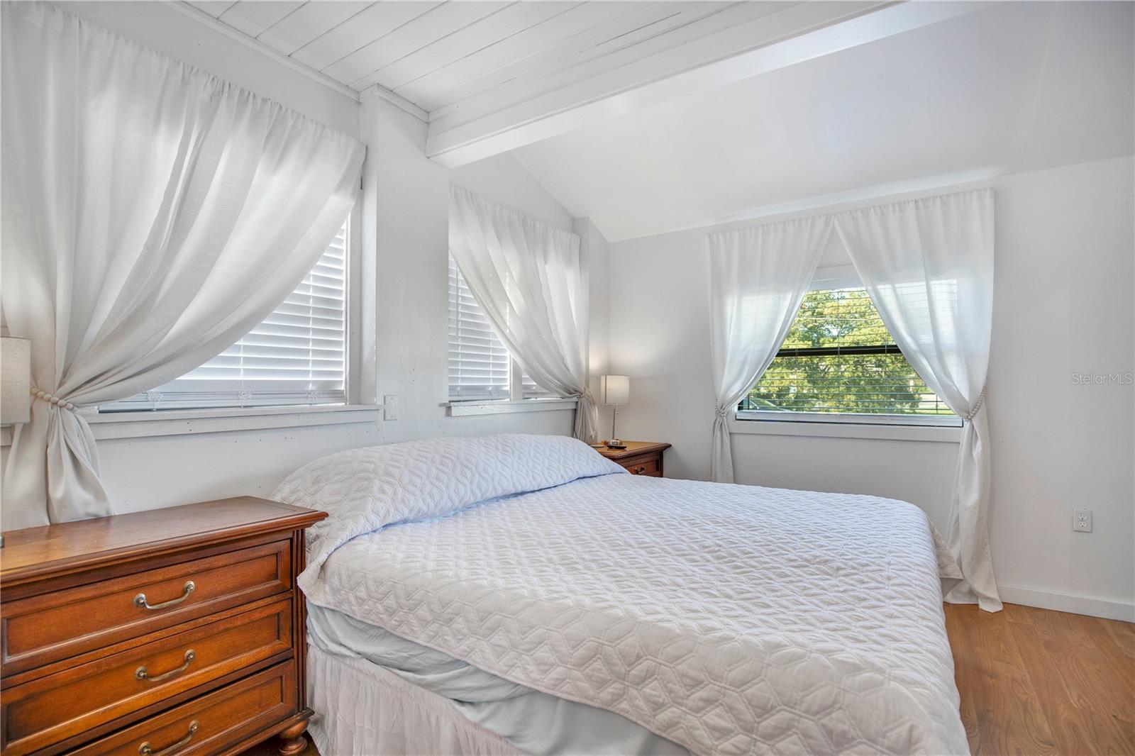 LAKE MARIE ESTATES 03 - Residential