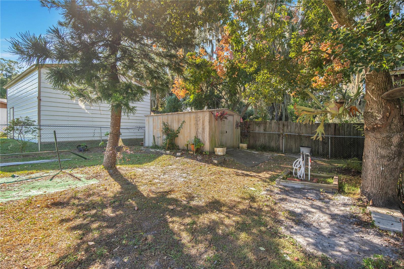 LAKE MARIE ESTATES 03 - Residential