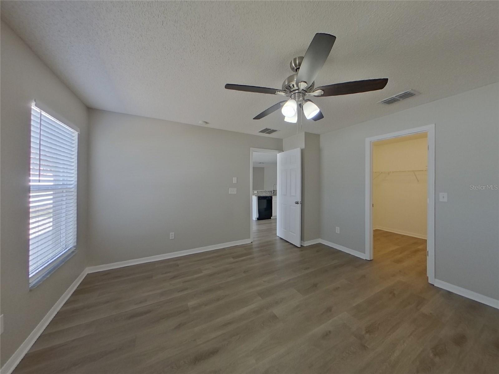 AMBERLEY PARK - Residential Lease