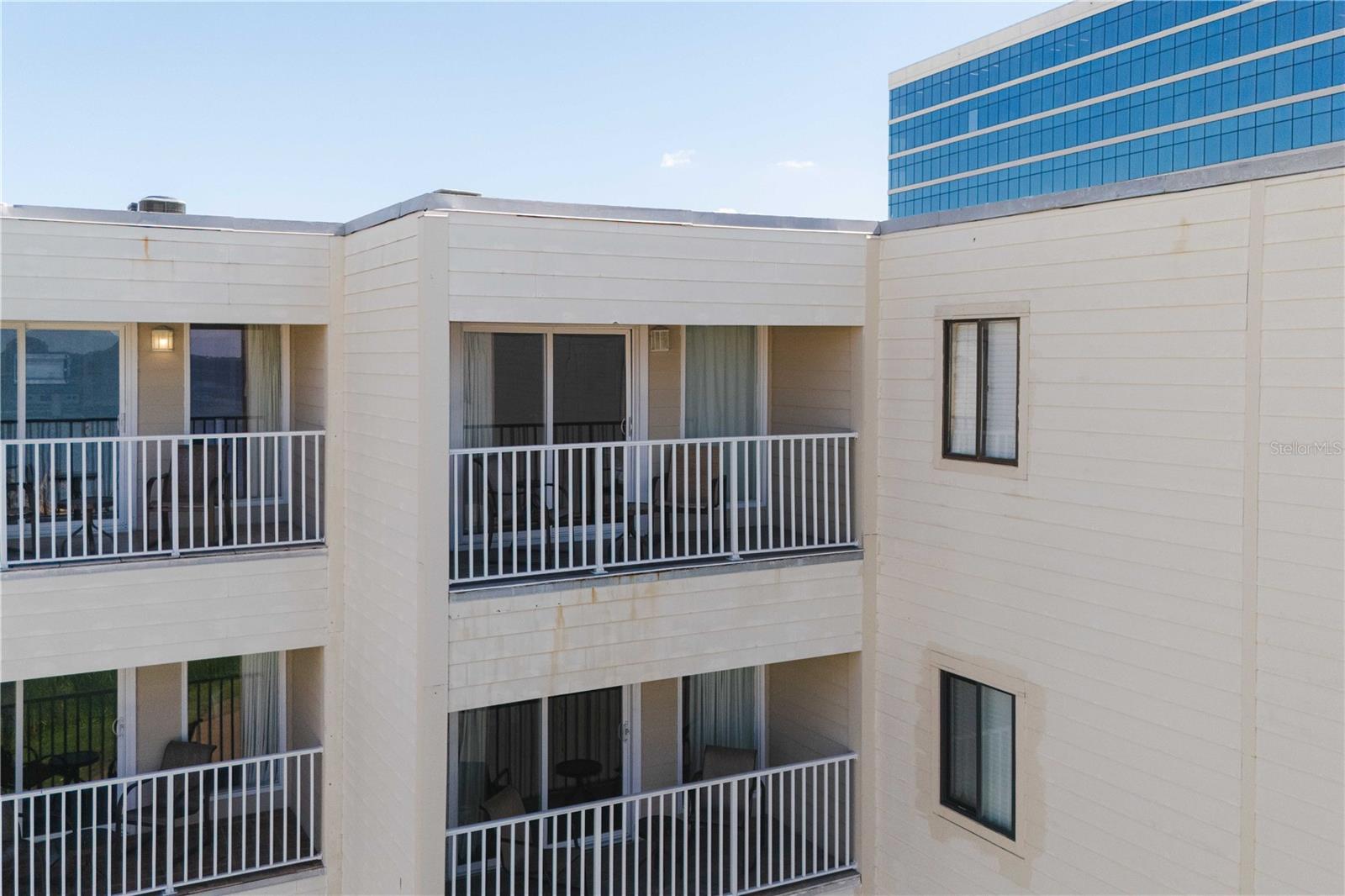 SAILPORT RESORT CONDO ON - Residential