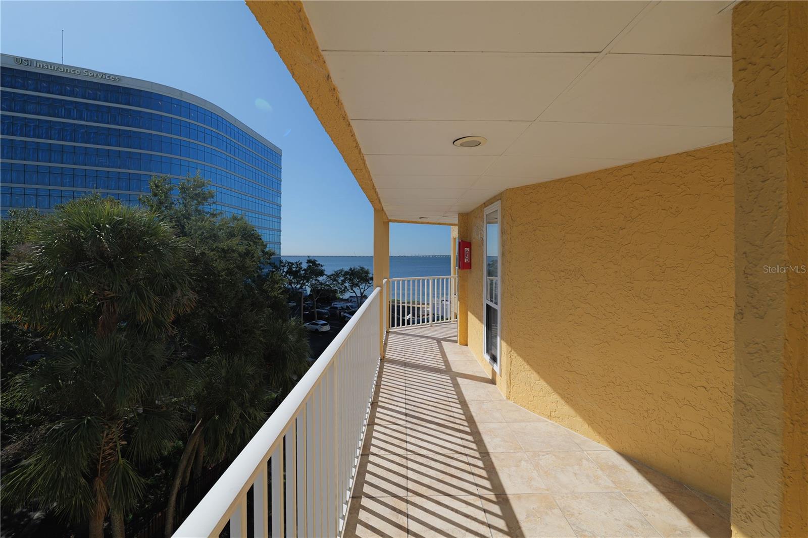 SAILPORT RESORT CONDO ON - Residential